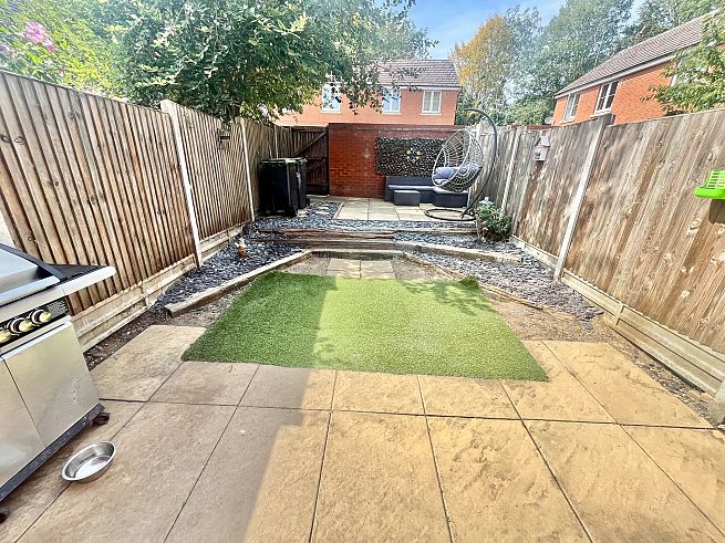 34 Wood End Close, Sharnbrook